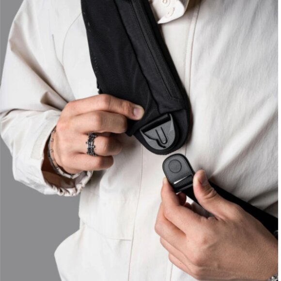 🟦 ALPAKA Metro Crossbody (LEFT Shoulder) – Axoflux | NWT - Picture 8 of 14